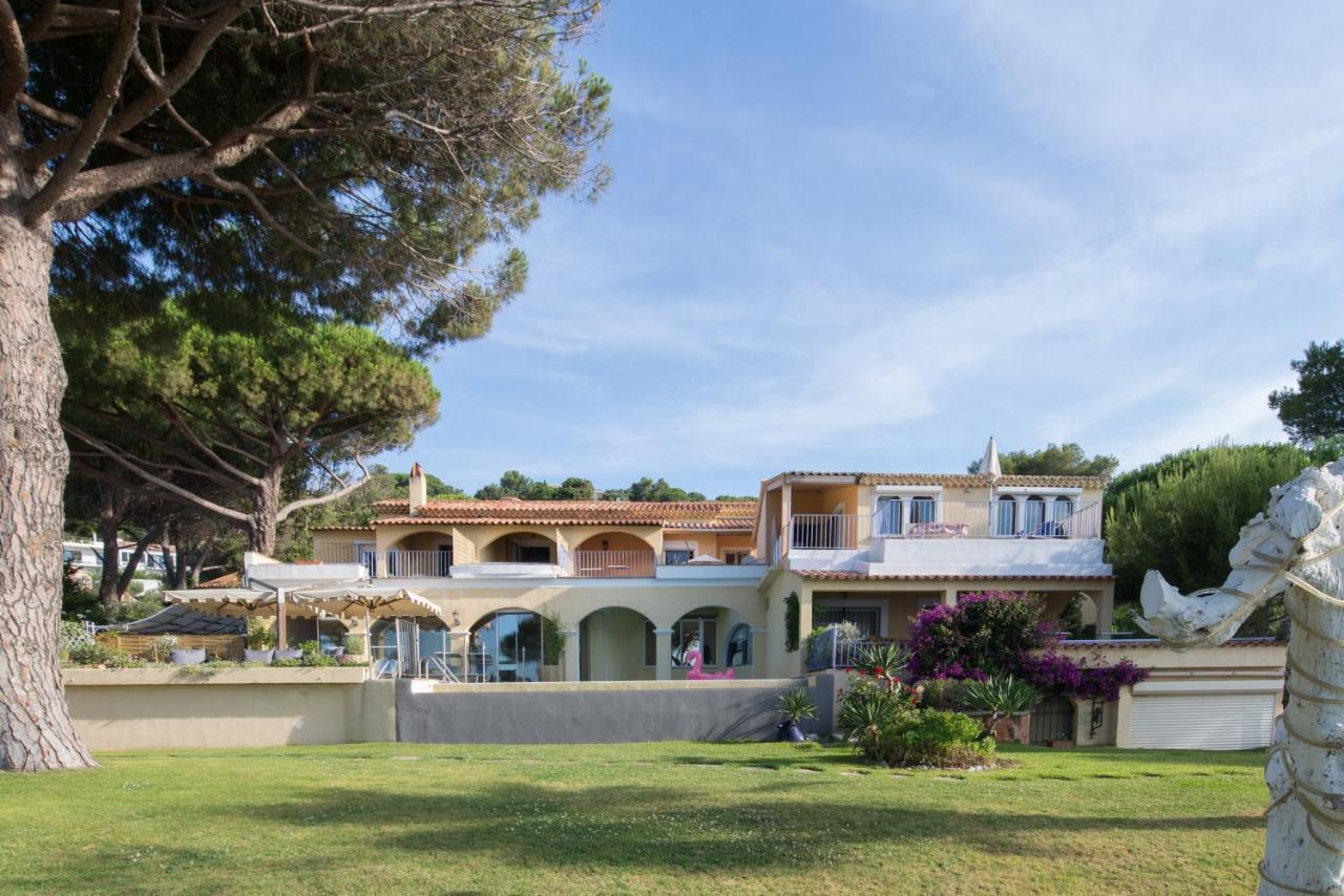Villa Les Glycines レ・ズィサンブル エクステリア 写真